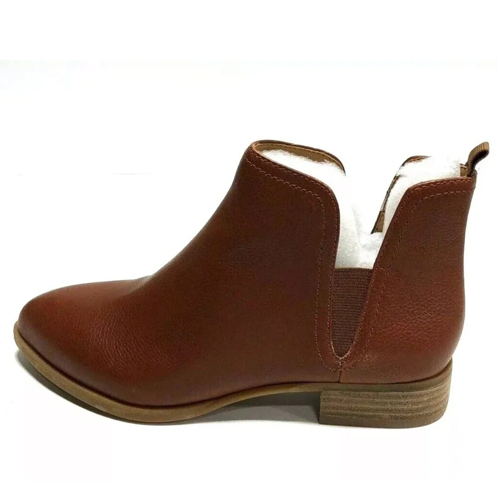 Nine West Women’s Nesrin, Cognac Ankle Booties, Size 6 M.